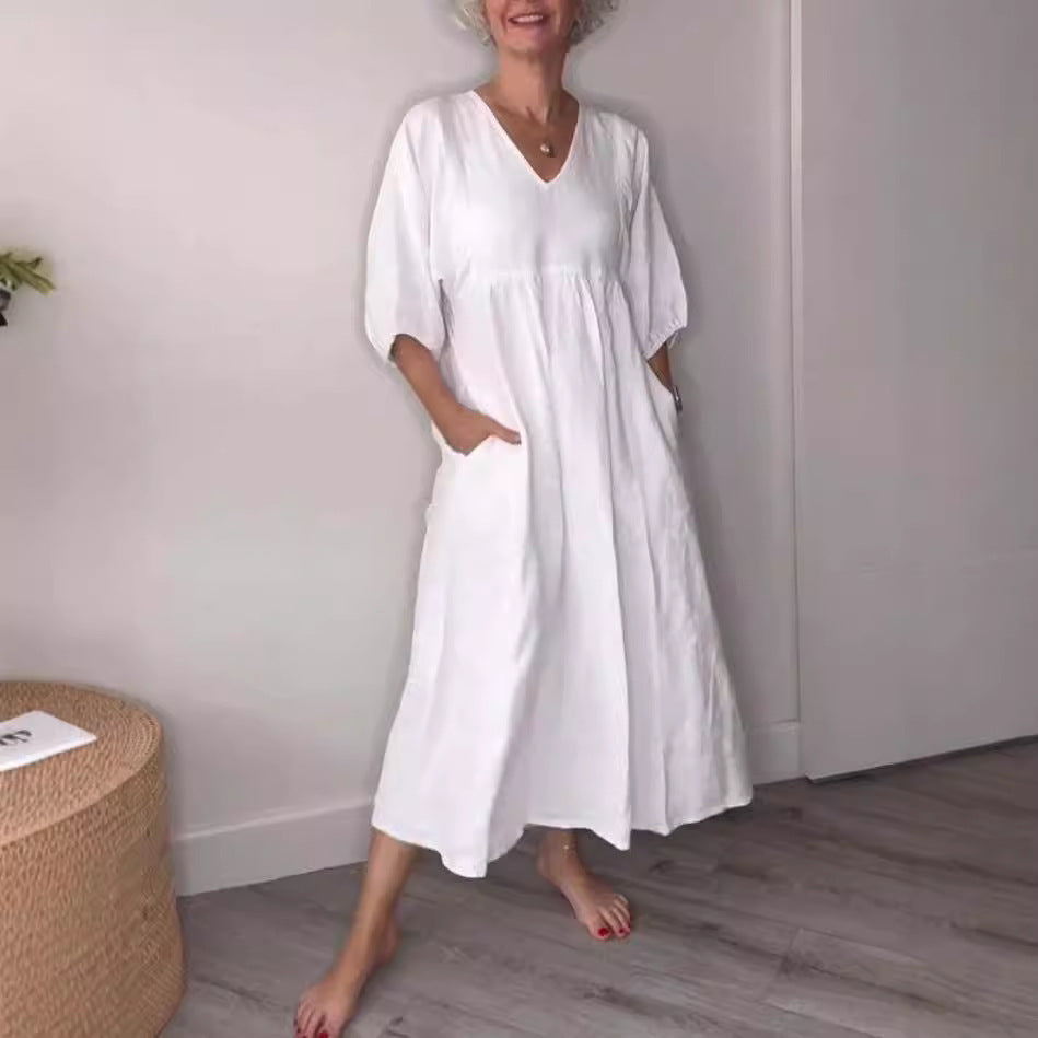 Deep V-neck pleated solid color pocket dress