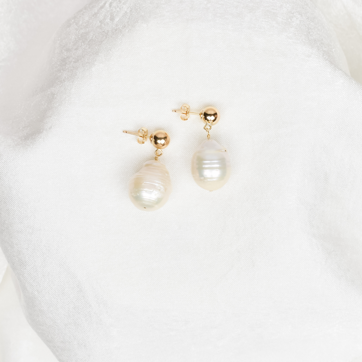 Dreamy Pearl Drops