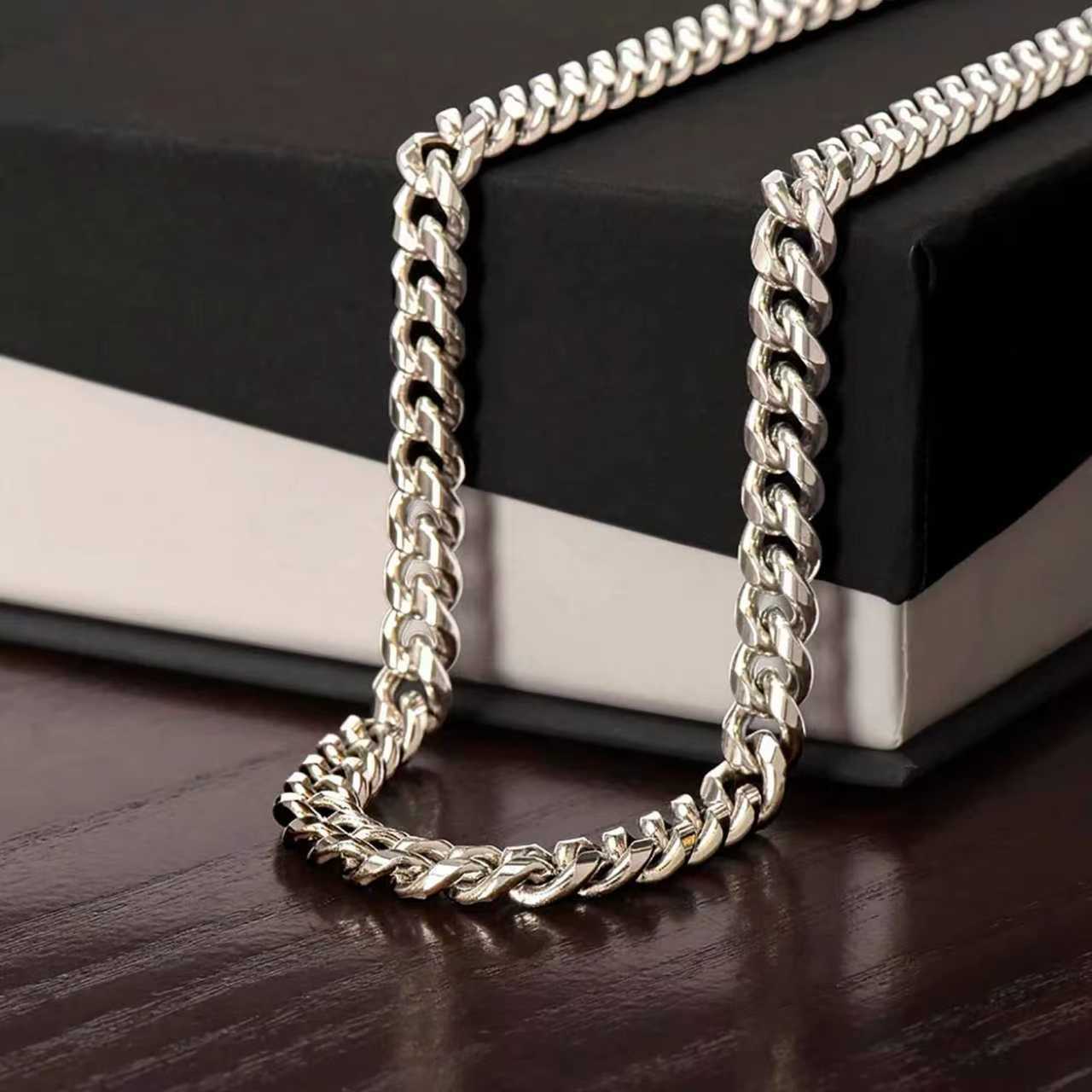 Stainless steel necklace with double-sided polished titanium steel chain