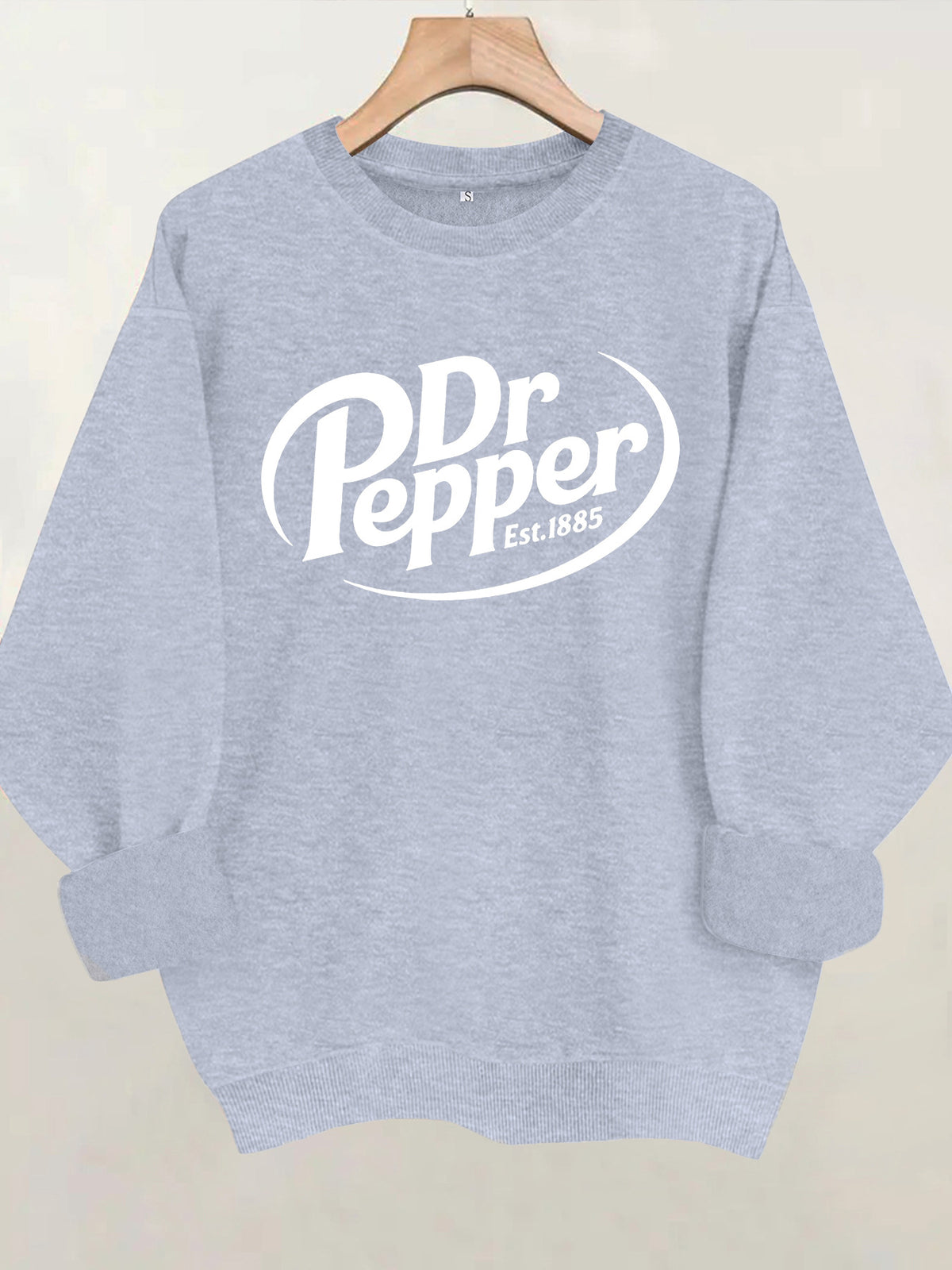 Round neck long sleeved sweatshirt