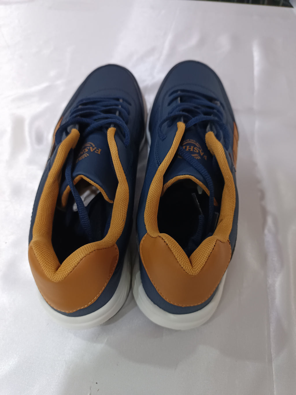 Casual Shoe Italian Breathable Leisure Male Sneakers Non-slip Footwear Men Vulcanized Shoes