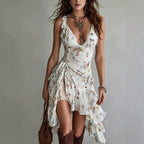 Chiffon floral print suspender V-neck black fungus edge dress