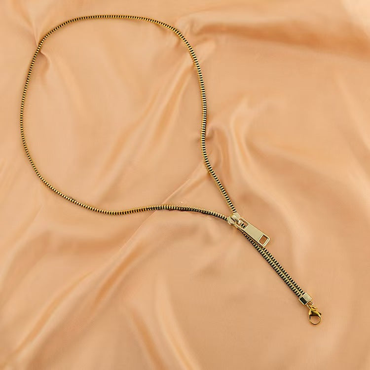 Collarbone chain zipper necklace