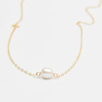 Simple Pearl Necklace