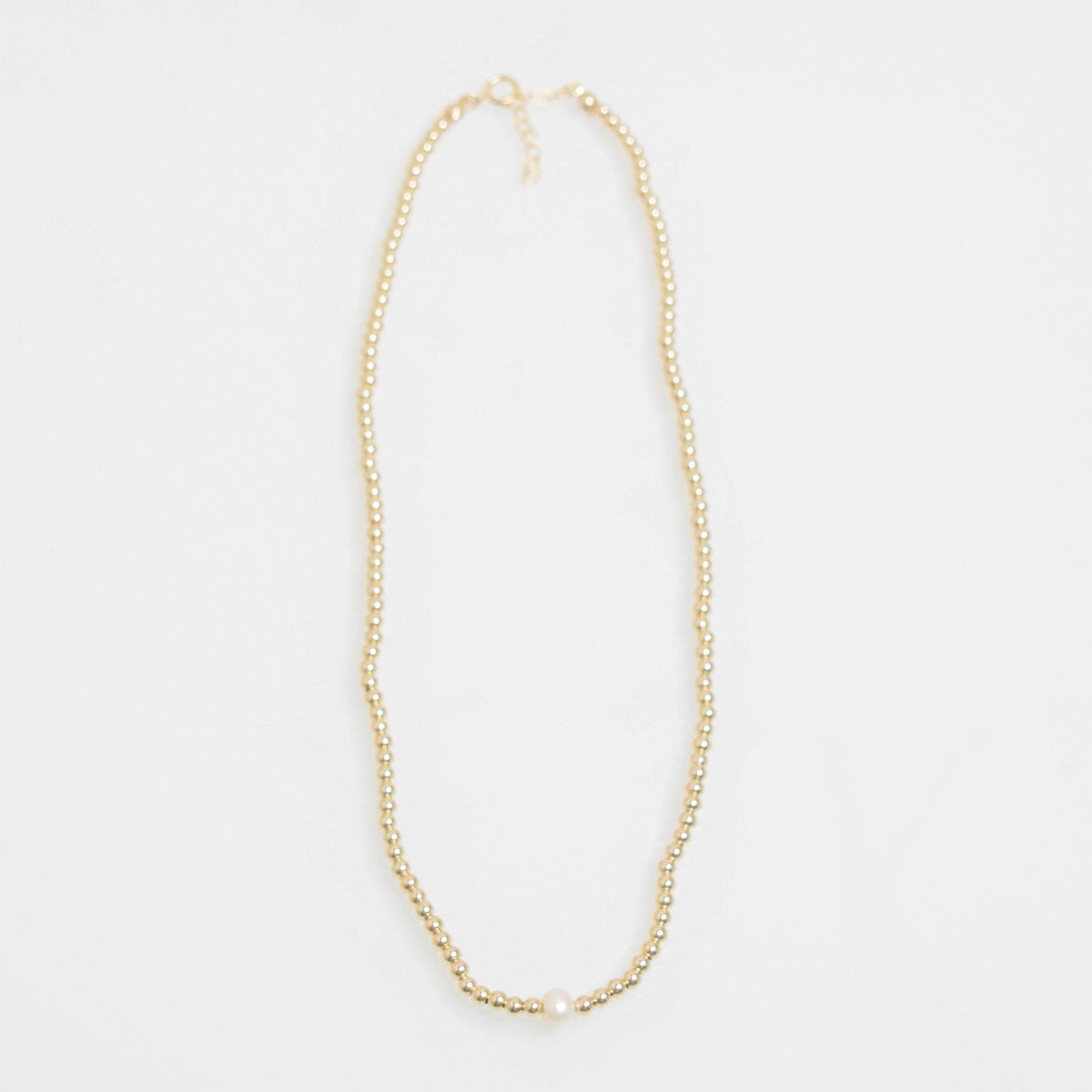 Classy Pearl Necklace
